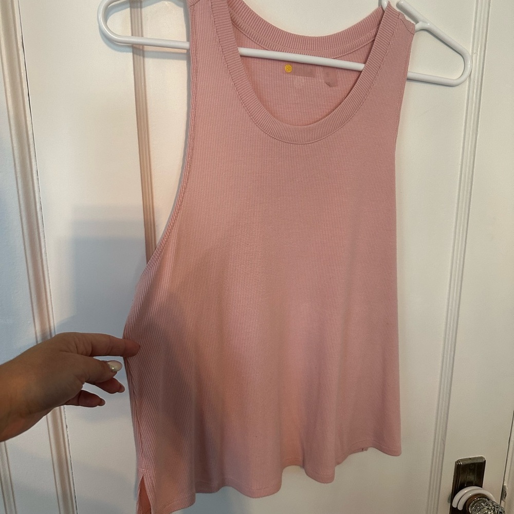 Like New bubblegum pink ribbed Zella racerback tank from Nordstrom